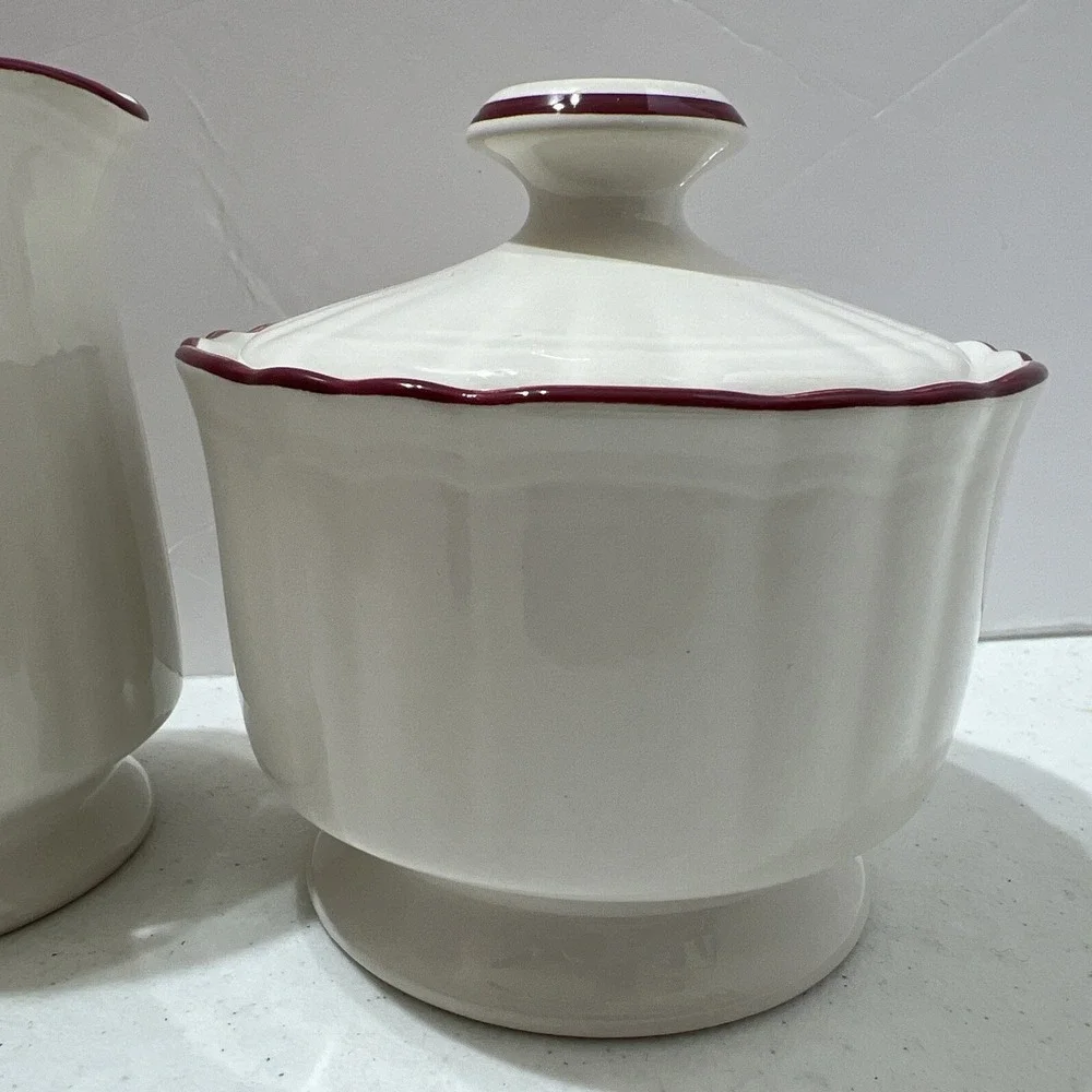 VINTAGE MIKASA COUNTRY CLASSICS Roseland Japan KS151‎ CREAMER & SUGAR Set